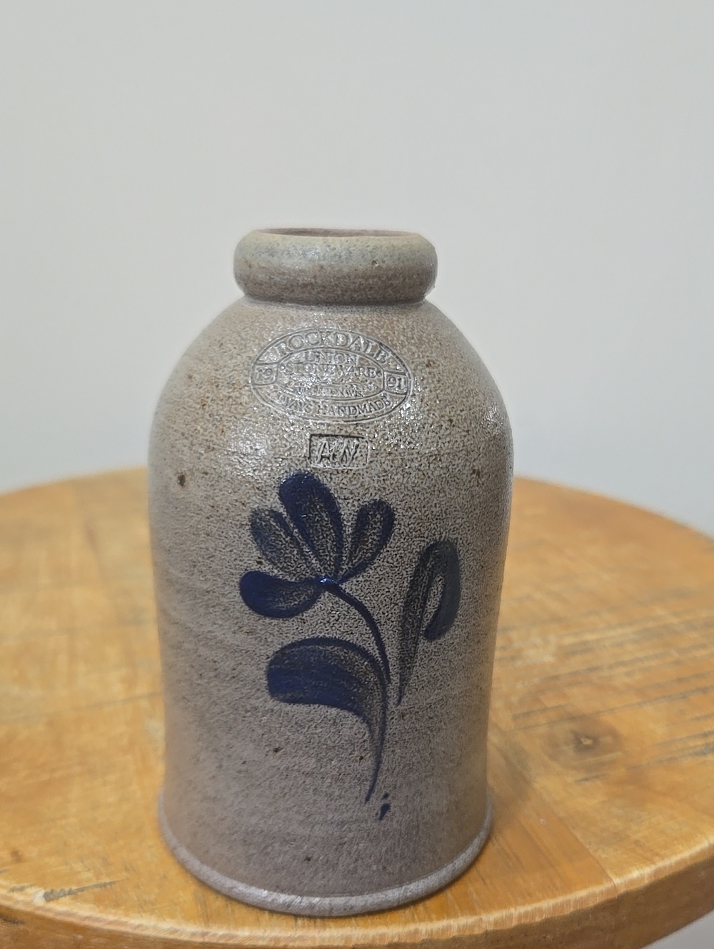 Vintage Rockdale Union Stoneware Edgerton Wisconein Pottery Vase
